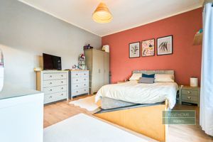 Photo 14- click for photo gallery